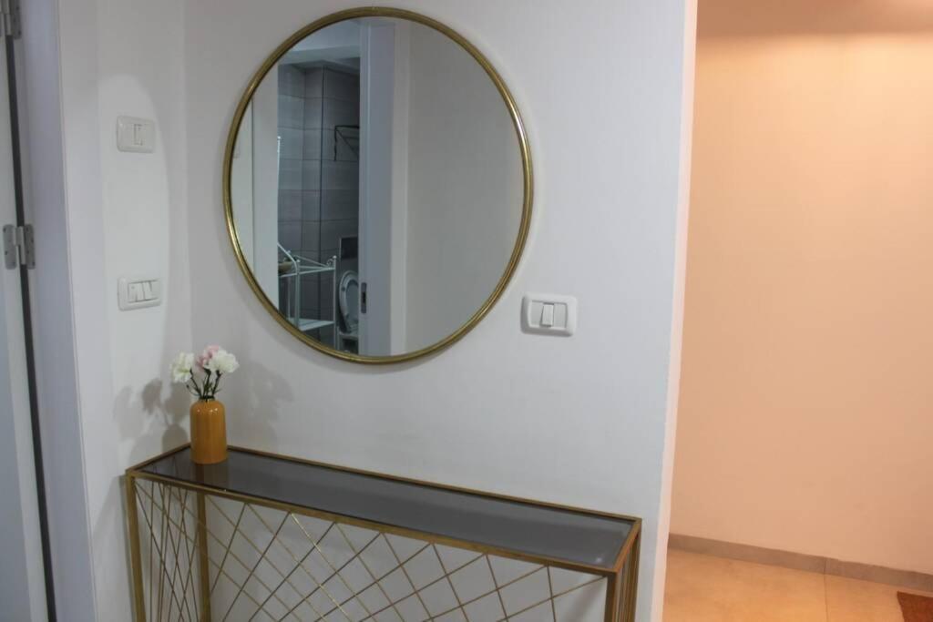 נוף הארבל עם חלון לכינרת Apartman Migdal Kültér fotó